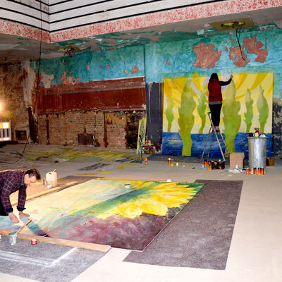 Bild vergr&ouml;&szlig;ern: Kunst an der Plakatwand