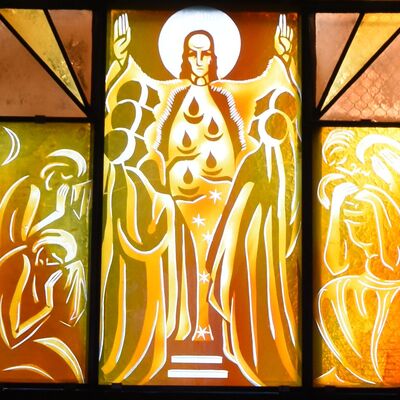 Bild vergrößern: Lutherkirche Fensterbild Jungfrauen