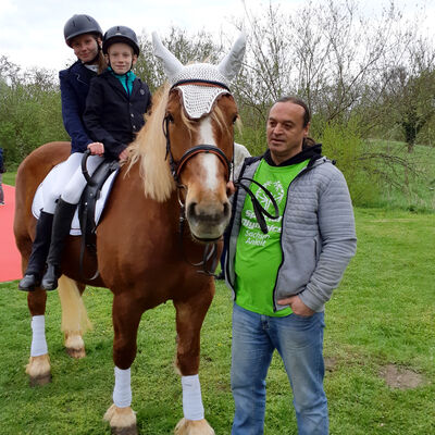 Bild vergrößern: Special Olympics Reiten