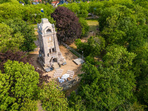 Bild vergrößern: Trauungen am Bismarckturm_David Cray