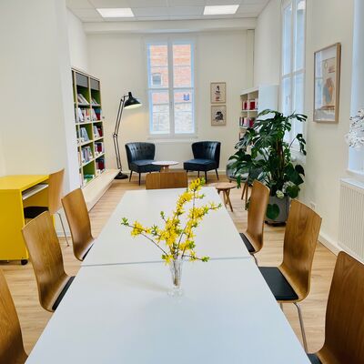 Bild vergrößern: 2023-03-31 Stadtbibliothek Weienfels neuer Raum