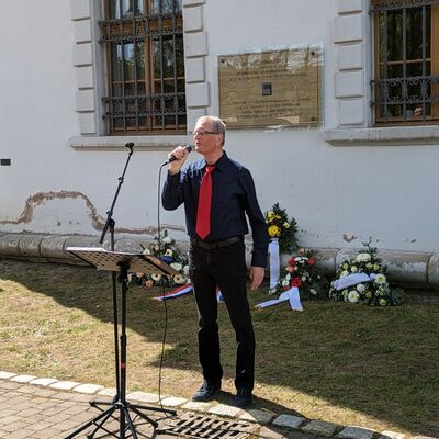 Bild vergrößern: PXL_20240412_112333118.PORTRAIT.ORIGINAL