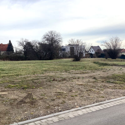 Bild vergrößern: Roßbacher Straße 7_1