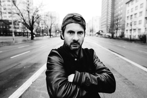 Bild vergr&ouml;&szlig;ern: K-Paul_Rikkart