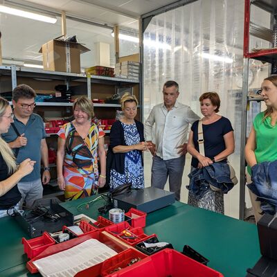 Bild vergr&ouml;&szlig;ern: St�dtepartner bei der Integra_Katharina Vokoun