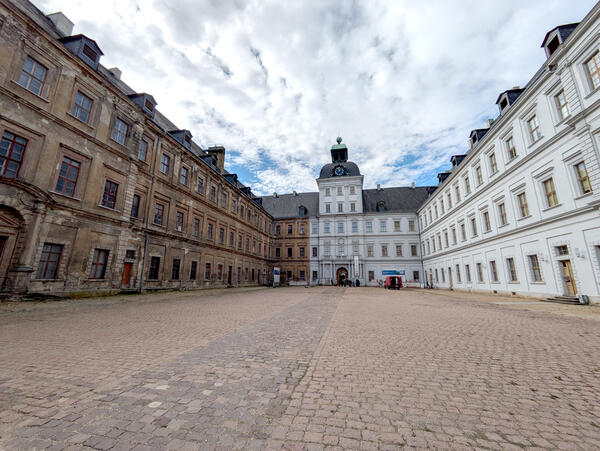 Bild vergr&ouml;&szlig;ern: Schloss Neu-Augustusburg