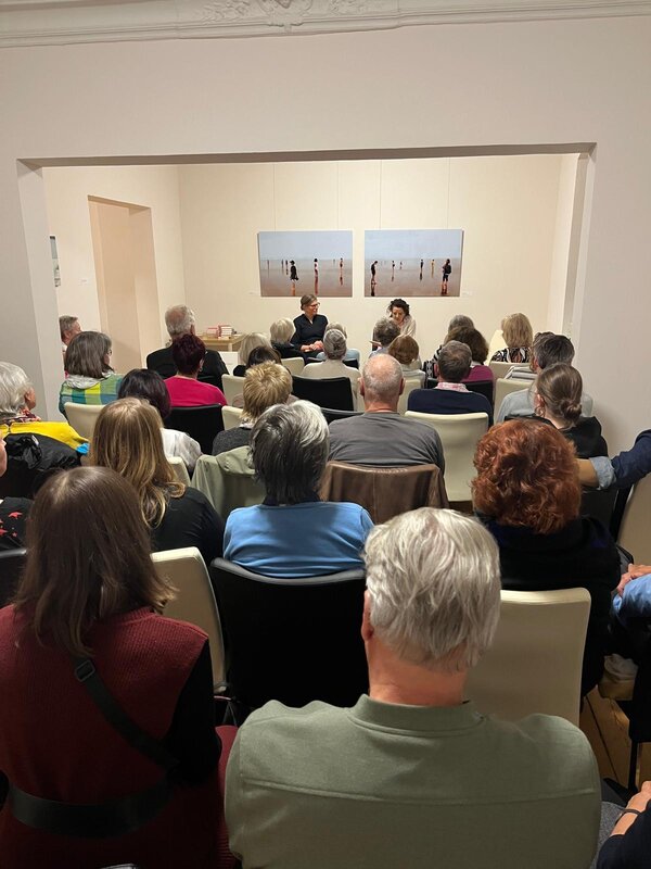 Bild vergr&ouml;&szlig;ern: OstWestFrau Brandsanierung