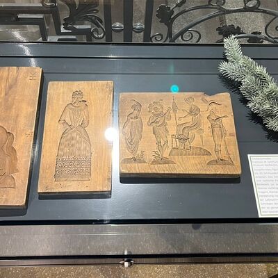 Bild vergrößern: Weihnachtsausstellung Rathaus Gebckmodell