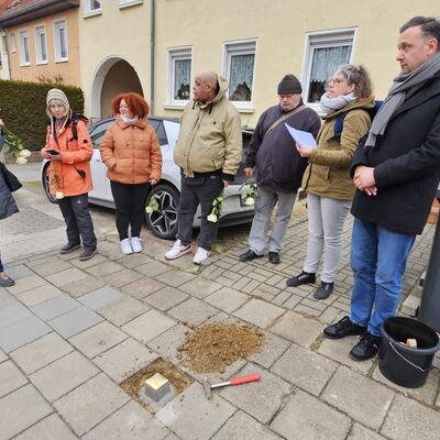 Bild vergr&ouml;&szlig;ern: 2025-02-12 Stolperstein Frida B&ouml;hme