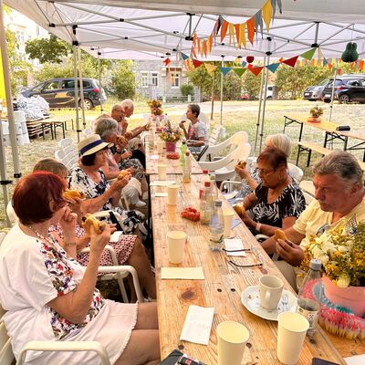 Bild vergr&ouml;&szlig;ern: 2025-06-30 Wild Wild West und die wilden Alten