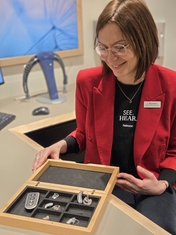 Bild vergr&ouml;&szlig;ern: Fielmann H�rakustik Linda Busemann