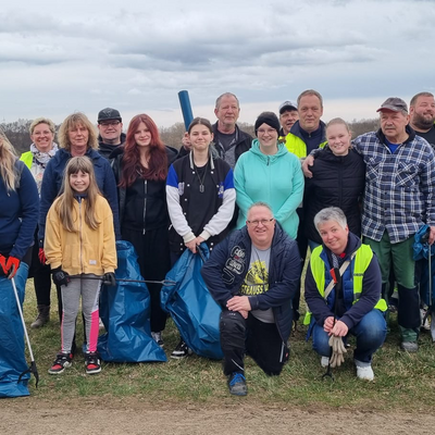 Bild vergr&ouml;&szlig;ern: Fr�hjahrsputz Wei�enfelser Karnevalsclub