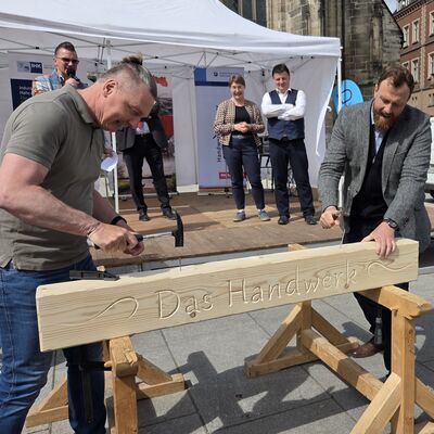 Bild vergr&ouml;&szlig;ern: Unternehemenstag 2026 H�mmern